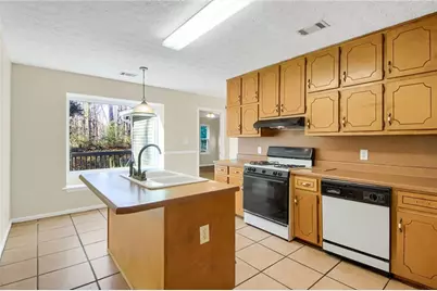 357 Falling Timber Court, Stockbridge, GA 30281 - Photo 13