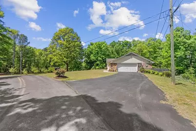 651 Camelot Circle NW, Calhoun, GA 30701 - Photo 33