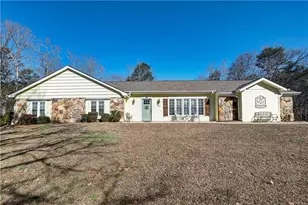 651 Camelot Cir NW, Calhoun, GA 30701 - Photo 1