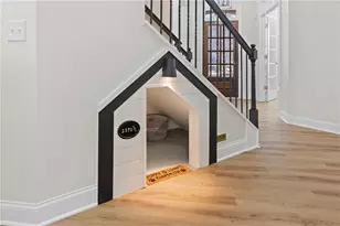 2571 Walden Estates Dr, Marietta, GA 30062 - Photo 9