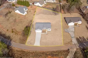 613 Cypress Dr, Mount Airy, GA 30563 - Photo 37