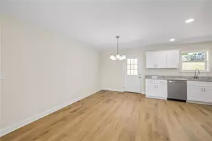 613 Cypress Dr, Mount Airy, GA 30563 - Photo 17