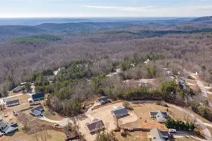 613 Cypress Dr, Mount Airy, GA 30563 - Photo 7