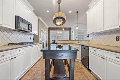 3236 Copper Creek Lane NE, Buford, GA 30519 - Photo 5