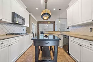 3236 Copper Creek Ln NE, Buford, GA 30519 - Photo 5