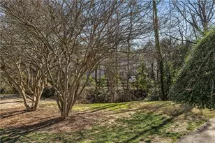 311 Peachtree Hills Ave NE, Atlanta, GA 30305 - Photo 29