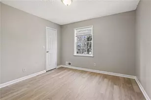 4460 Marjorie Rd, Snellville, GA 30039 - Photo 15