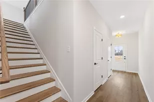 181 Atlas Ln, Winder, GA 30680 - Photo 3