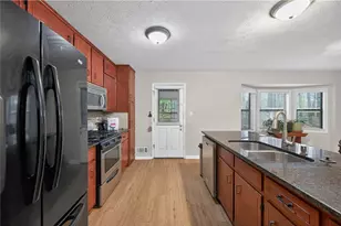 1131 Bailing Dr, Lawrenceville, GA 30043 - Photo 9