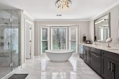 7745 Dunvegan Close, Sandy Springs, GA 30350 - Photo 25