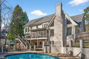 7745 Dunvegan Close, Sandy Springs, GA 30350 - Photo 3