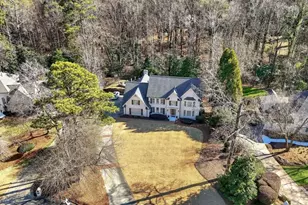 7745 Dunvegan Close, Sandy Springs, GA 30350 - Photo 43