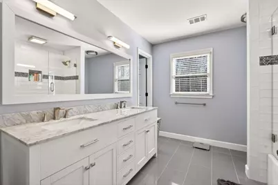 7745 Dunvegan Close, Sandy Springs, GA 30350 - Photo 33