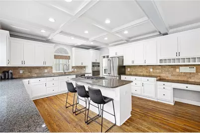 1121 Vinings Grove Way SE, Smyrna, GA 30082 - Photo 11