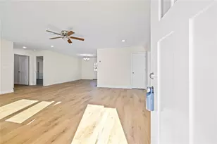 625 Cypress Dr, Mount Airy, GA 30563 - Photo 5