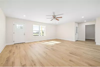 625 Cypress Drive, Mount Airy, GA 30563 - Photo 7