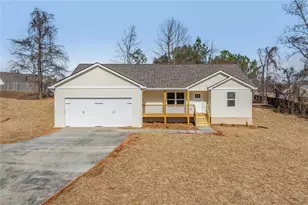 625 Cypress Dr, Mount Airy, GA 30563 - Photo 1