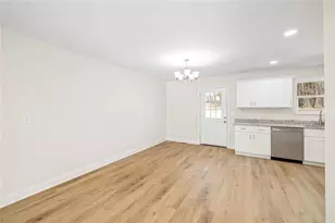 625 Cypress Dr, Mount Airy, GA 30563 - Photo 9