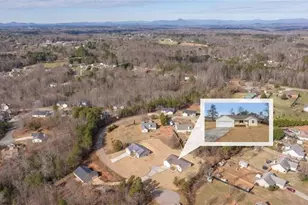 625 Cypress Dr, Mount Airy, GA 30563 - Photo 33