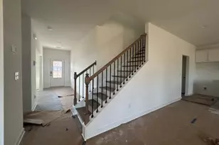 127 Annie Ln, Statham, GA 30666 - Photo 3