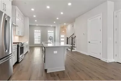 4317 Parkside Place, Atlanta, GA 30342 - Photo 3