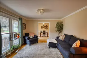 483 Villa Dr SW, Lilburn, GA 30047 - Photo 11