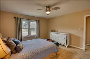 483 Villa Dr SW, Lilburn, GA 30047 - Photo 33