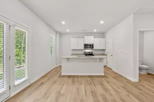 2832 Audree Ct, Lithia Springs, GA 30122 - Photo 5