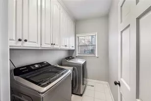 1566 Asheforde Dr, Marietta, GA 30068 - Photo 21