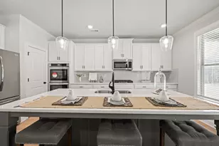 3296 Lions Ruby Ln, Atlanta, GA 30349 - Photo 17