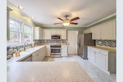 2421 Camden Lake View NW, Acworth, GA 30101 - Photo 13