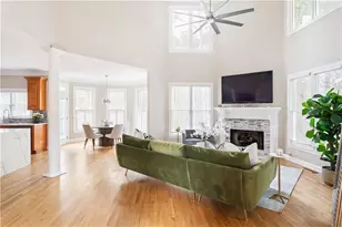 250 Camden Creek Ct, Lawrenceville, GA 30043 - Photo 11