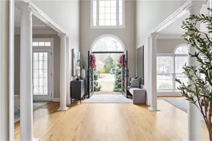 250 Camden Creek Ct, Lawrenceville, GA 30043 - Photo 5