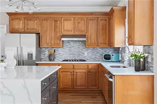 250 Camden Creek Ct, Lawrenceville, GA 30043 - Photo 17