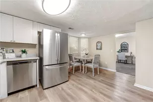 5570 Downs Way, Lithonia, GA 30058 - Photo 9