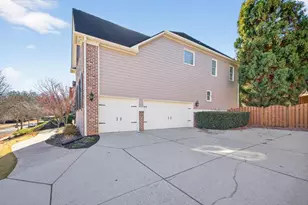 8023 Sleepy Lagoon Way, Flowery Branch, GA 30542 - Photo 57