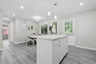 732 Quaker St SW, Atlanta, GA 30315 - Photo 9