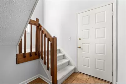 209 Riverview Drive, Marietta, GA 30067 - Photo 7