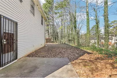 4310 Westglen Drive, Ellenwood, GA 30294 - Photo 17