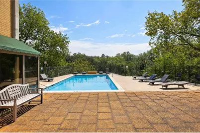 2285 Peachtree Road NE #404, Atlanta, GA 30309 - Photo 15