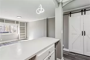 2285 Peachtree Rd NE, Atlanta, GA 30309 - Photo 5