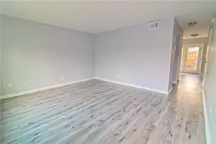 1818 Ashborough Cir, Marietta, GA 30067 - Photo 3