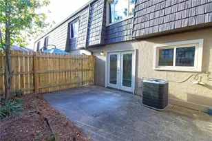 1818 Ashborough Cir, Marietta, GA 30067 - Photo 13