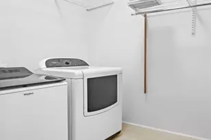 1507 Legacy Cv Ln, Roswell, GA 30075 - Photo 27