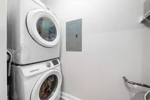 325 E Paces Ferry Road NE, Atlanta, GA 30305 - Photo 15