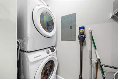 325 E Paces Ferry Road NE #504, Atlanta, GA 30305 - Photo 9