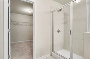 2464 Hanover Woods Rd, Lithonia, GA 30058 - Photo 23