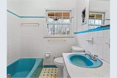 4334 Greenleaf Circle, Atlanta, GA 30331 - Photo 13