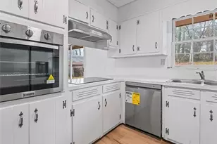 4334 Greenleaf Circle, Atlanta, GA 30331 - Photo 5