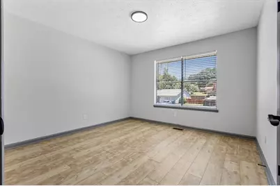 6685 Greenbower Lane, College Park, GA 30349 - Photo 15